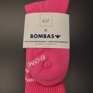 GAP By Bombas Womens Bright Pink Casual Socks